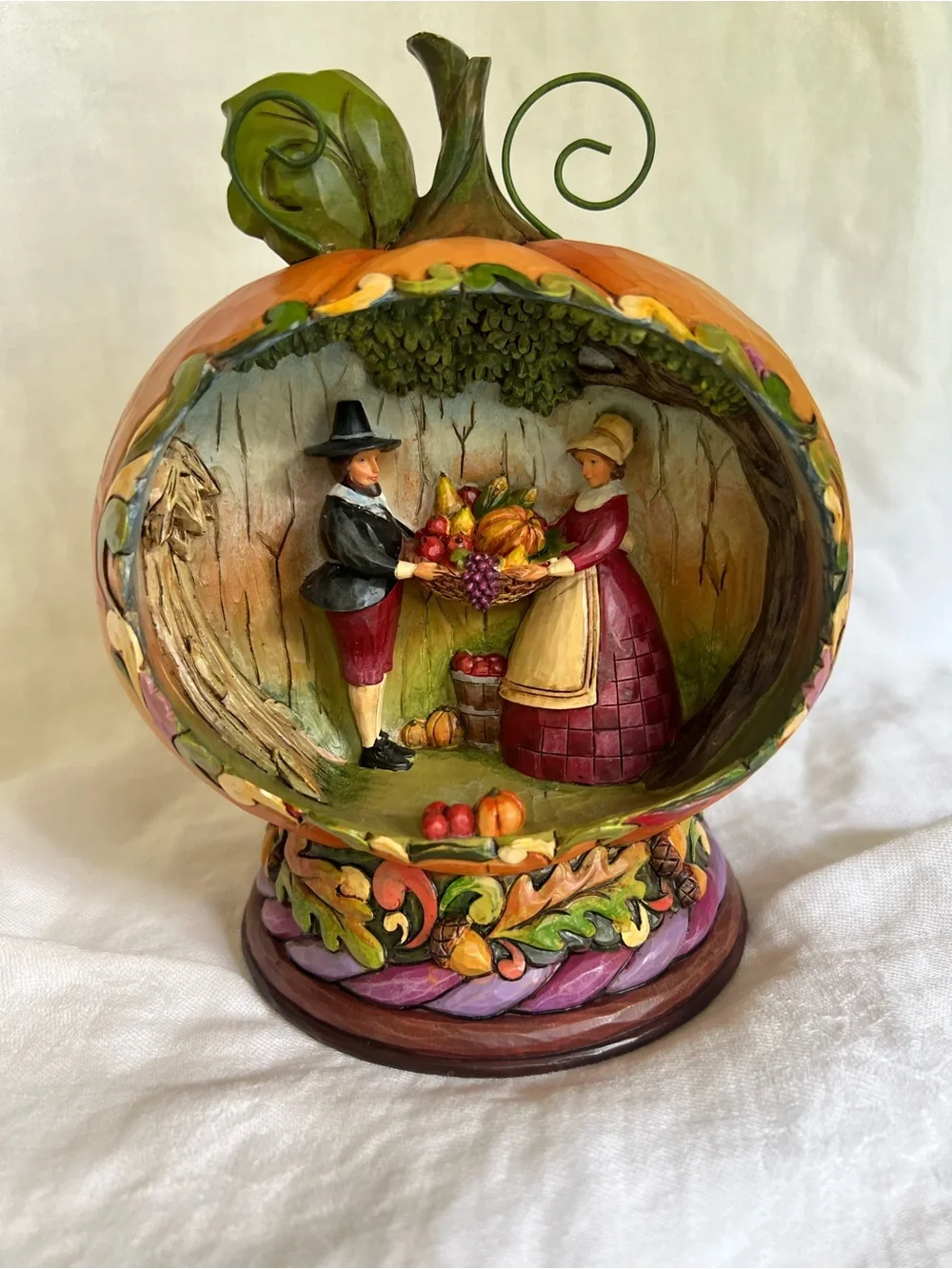 Jim Shore Pumpkin Diorama Figurine in Orange and Green